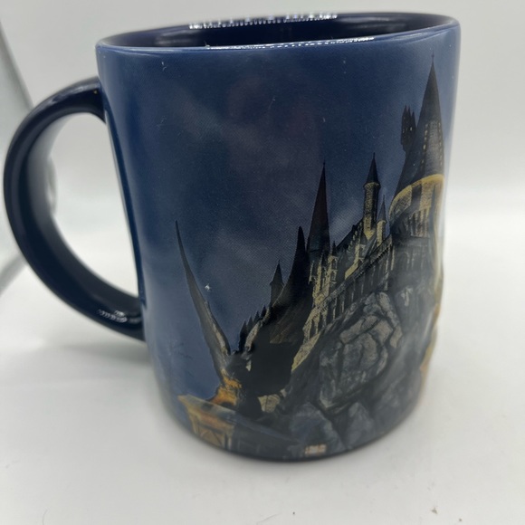 Universal Mug - Wizarding World Harry Potter Hogwarts Castle Night - Picture 3 of 8